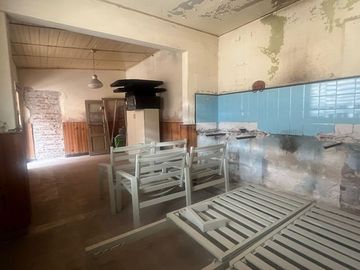 LOTE  EN VENTA CON GALPON  BARRIO TABLADA