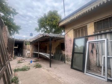 LOTE  EN VENTA CON GALPON  BARRIO TABLADA
