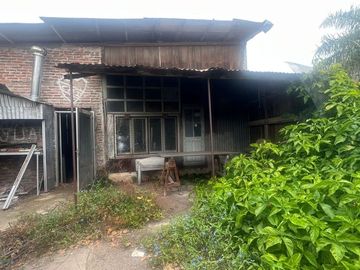 LOTE  EN VENTA CON GALPON  BARRIO TABLADA