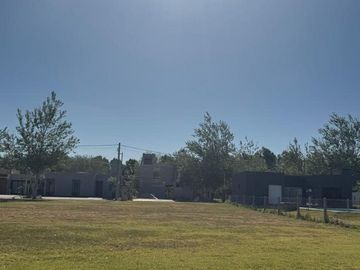 VENTA LOTE PINARES DEL SUR. Lote N°380