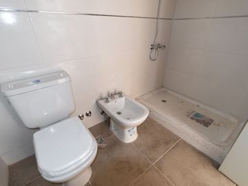 DEPARTAMENTO EN VENTA 1 DOR ESPAÑA Y HOSPITALES
