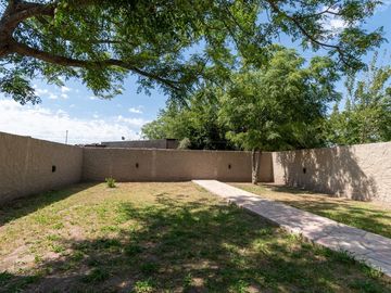 CASA DE 3 DORMITORIOS CON COCHERA EN VILLA AMELIA
