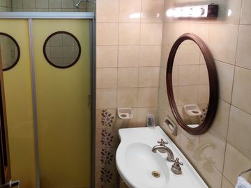 CASA EN VENTA 4 DORMITORIOS ECHESORTU