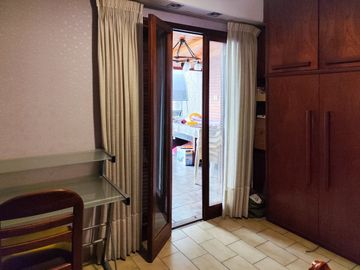 CASA EN VENTA 4 DORMITORIOS ECHESORTU
