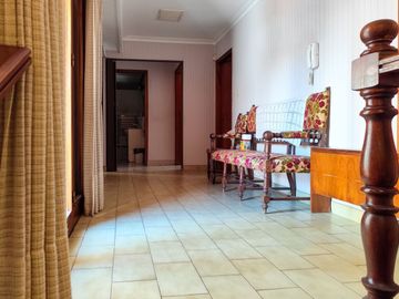 CASA EN VENTA 4 DORMITORIOS ECHESORTU