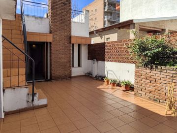 CASA EN VENTA 4 DORMITORIOS ECHESORTU