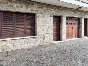 CASA EN VENTA 4 DORMITORIOS ECHESORTU