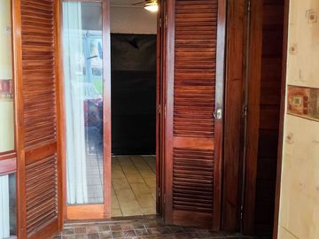 CASA EN VENTA 4 DORMITORIOS ECHESORTU