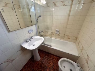 Venta depto 2 ambientes Belgrano. Ideal inversion