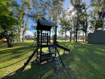 VENTA DE LOTE EN BARRIO MATISSE LOS CARDALES