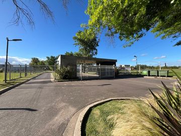 VENTA DE LOTE EN BARRIO MATISSE LOS CARDALES