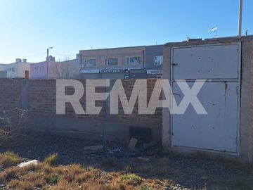 GALERIA COMERCIAL EN VENTA FERNANDEZ ORO