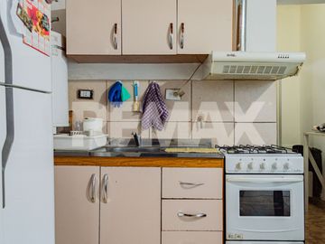 VENTA DE CASA + DTO , SANTA CRUZ 274 , NEUQUEN