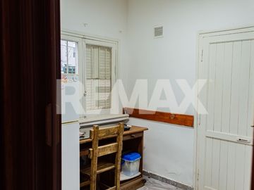 VENTA DE CASA + DTO , SANTA CRUZ 274 , NEUQUEN