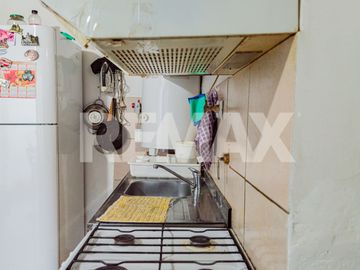 VENTA DE CASA + DTO , SANTA CRUZ 274 , NEUQUEN