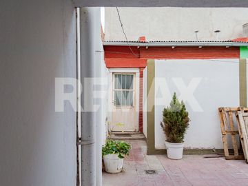 VENTA DE CASA + DTO , SANTA CRUZ 274 , NEUQUEN