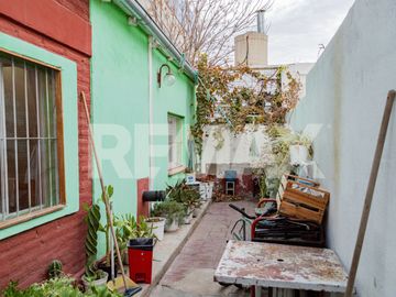 VENTA DE CASA + DTO , SANTA CRUZ 274 , NEUQUEN