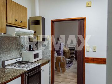 VENTA DE CASA + DTO , SANTA CRUZ 274 , NEUQUEN