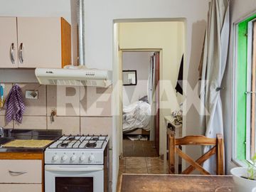 VENTA DE CASA + DTO , SANTA CRUZ 274 , NEUQUEN