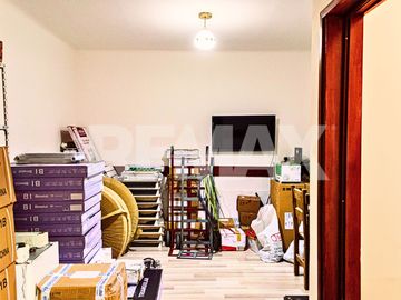 VENTA DE CASA + DTO , SANTA CRUZ 274 , NEUQUEN