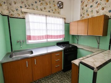 VENTA CASA 4 AMBIENTES VILLA TESEI APTO CREDITO