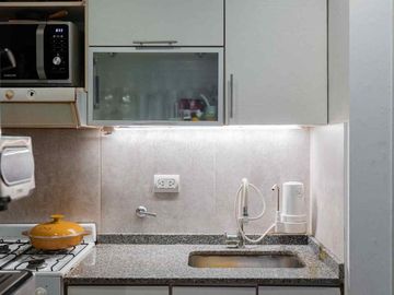 VENTA 2 AMBIENTES MUY LUMINOSO, VILLA URQUIZA