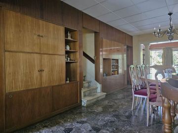 VENTA CASA 4 DORMITORIOS 2 PLANTAS SAAVEDRA PILETA