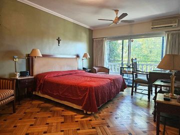 VENTA CASA 4 DORMITORIOS 2 PLANTAS SAAVEDRA PILETA