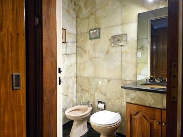 VENTA CASA 4 DORMITORIOS 2 PLANTAS SAAVEDRA PILETA