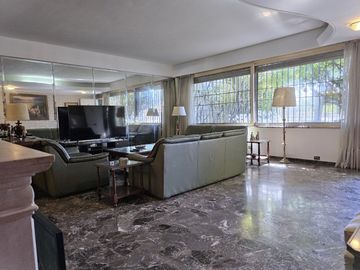 VENTA CASA 4 DORMITORIOS 2 PLANTAS SAAVEDRA PILETA