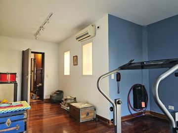 VENTA CASA 4 DORMITORIOS 2 PLANTAS SAAVEDRA PILETA