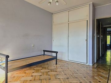 VENTA CASA 4 DORMITORIOS 2 PLANTAS SAAVEDRA PILETA