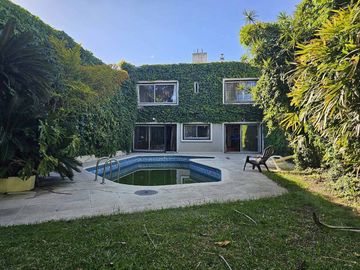 VENTA CASA 4 DORMITORIOS 2 PLANTAS SAAVEDRA PILETA
