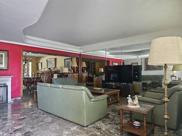VENTA CASA 4 DORMITORIOS 2 PLANTAS SAAVEDRA PILETA