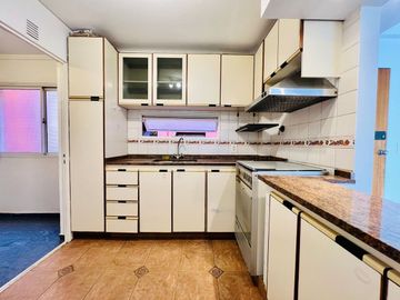 Venta Depto 2 Amb Balcon Corrido Cochera Belgrano