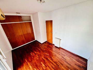 Venta Depto 2 Amb Balcon Corrido Cochera Belgrano