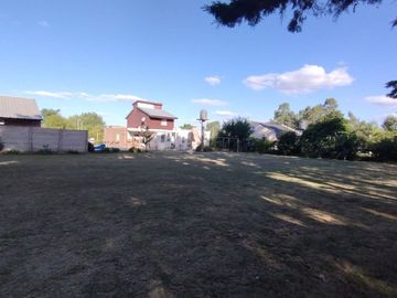 Venta Casa Quinta con Pileta en Florencio Varela