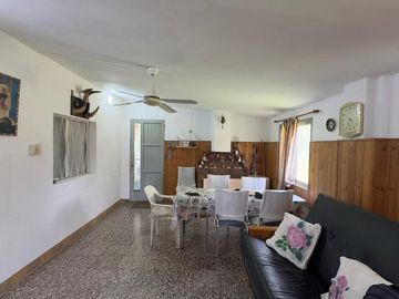 CASA EN VENTA 2 DORMITORIOS CON PILETA ALVAREZ