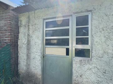 CASA EN VENTA 2 DORMITORIOS CON PILETA ALVAREZ