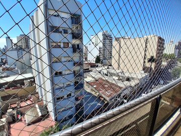 DEPTO VENTA 3 AMBIENTES AVELLANEDA C/GUARDACOCHE