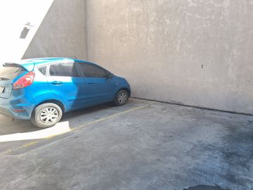 DEPTO VENTA 3 AMBIENTES AVELLANEDA C/GUARDACOCHE