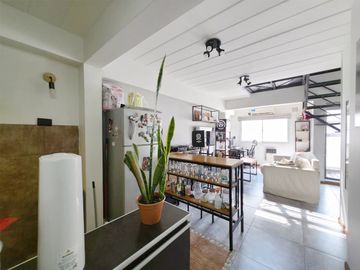 VENTA DEPTO 2 AMBIENTES TRIPLEX PLAZA IRLANDA