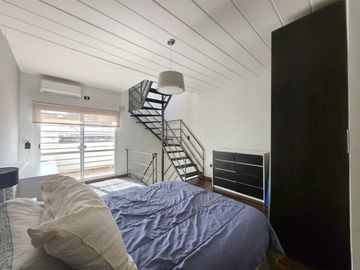 VENTA DEPTO 2 AMBIENTES TRIPLEX PLAZA IRLANDA