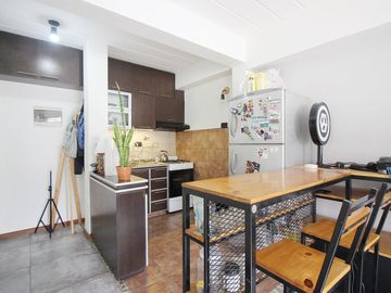 VENTA DEPTO 2 AMBIENTES TRIPLEX PLAZA IRLANDA