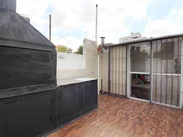 VENTA DEPTO 2 AMBIENTES TRIPLEX PLAZA IRLANDA