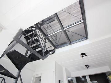 VENTA DEPTO 2 AMBIENTES TRIPLEX PLAZA IRLANDA