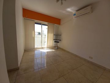 ALQUILER LINIERS -  DEPARTAMENTO  2 AMBIENTES