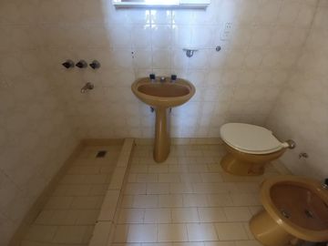 ALQUILER LINIERS -  DEPARTAMENTO  2 AMBIENTES