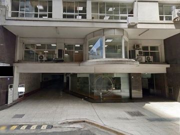Cochera Cubierta + Espacio Guardacoche en Venta