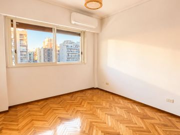 VENTA DPTO 3 AMB CON BALCON, FLORES AV SAN PEDRITO